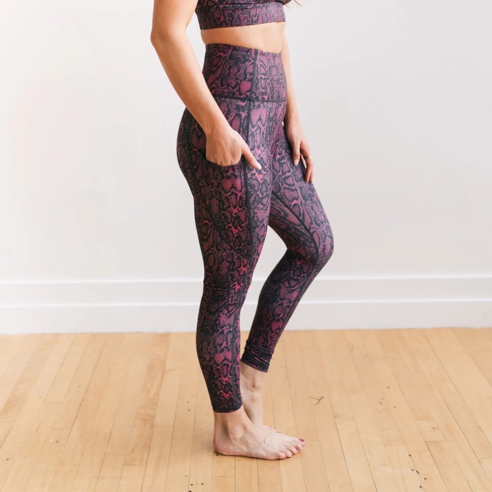 Maven Thread • Inspire Fuchsia Snakeskin Leggings